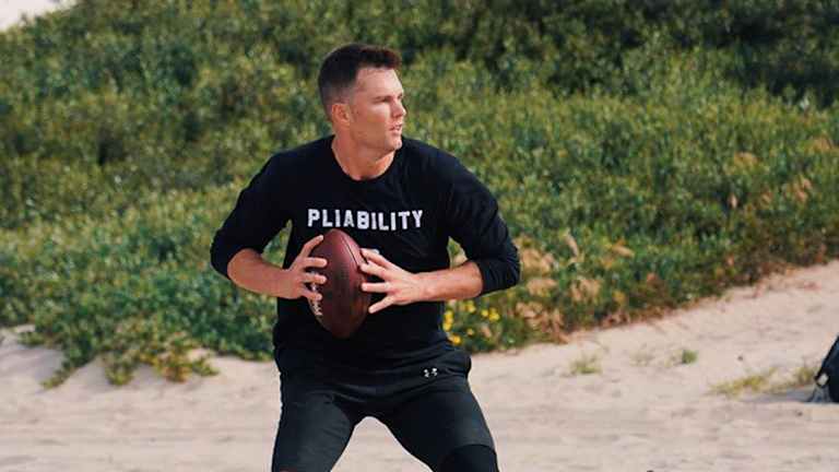 Tom Brady firma contrato y ya es de Buccaneers